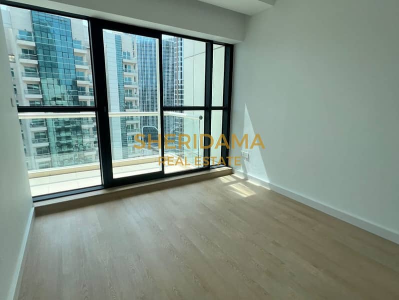 R - B. Bay - Mayfair - 1bd - Ph01. jpg R - B. Bay - Mayfair - 1bd - Ph01. jpg