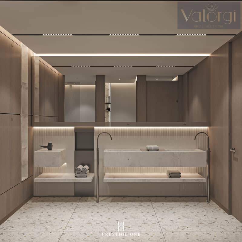 23 WOMEN Locker_View01. jpg