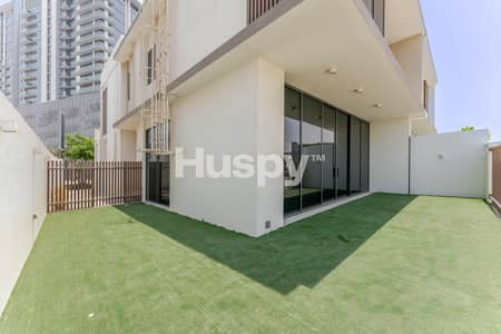 4 Bedroom Villa for Rent in Mohammed Bin Rashid City, Dubai - Vacant | Community View | Single Row