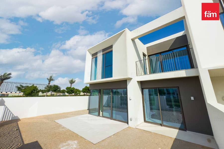 位于山谷小区,塔利亚别墅区 4 卧室的联排别墅 3850000 AED - 11828842 位于山谷小区,塔利亚别墅区 4 卧室的联排别墅 3850000 AED - 11828842