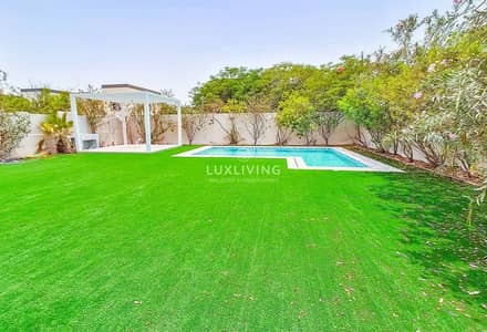 3 Bedroom Villa for Rent in Jumeirah Park, Dubai - Quiet Location | Private Pool | Ready to Move