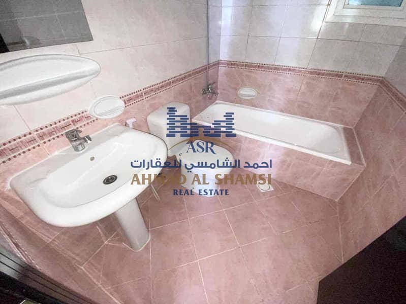 14 fe2ebb66-bc0f-48f2-b456-15c870cc91af. jpg