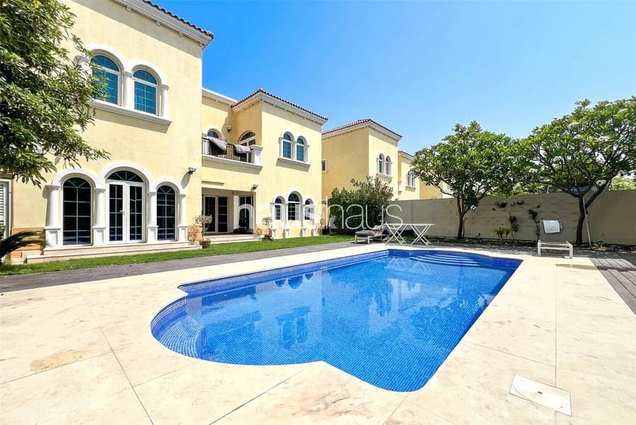 Вилла в Джумейра Парк,Legacy, 3 cпальни, 390000 AED - 12203133 Вилла в Джумейра Парк,Legacy, 3 cпальни, 390000 AED - 12203133