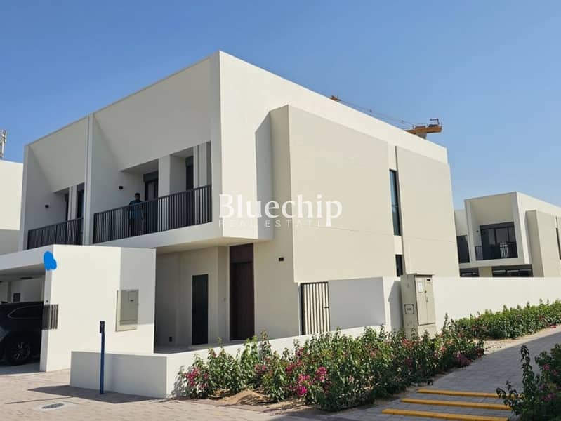 Таунхаус в Таун Сквер,Маха Таунхаусы, 3 cпальни, 220000 AED - 12203392 Таунхаус в Таун Сквер,Маха Таунхаусы, 3 cпальни, 220000 AED - 12203392