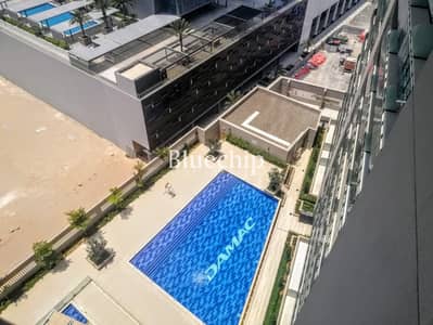 Studio for Sale in Business Bay, Dubai - Investor Deal | Vacant on Transfer | High Floor