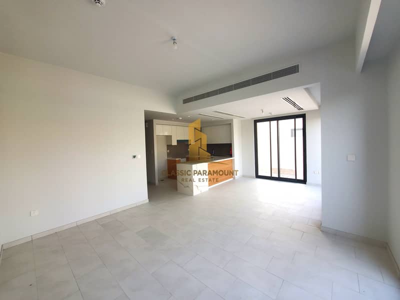 Single Row | Near Pool and Park | Rented Single Row | Near Pool and Park | Rented