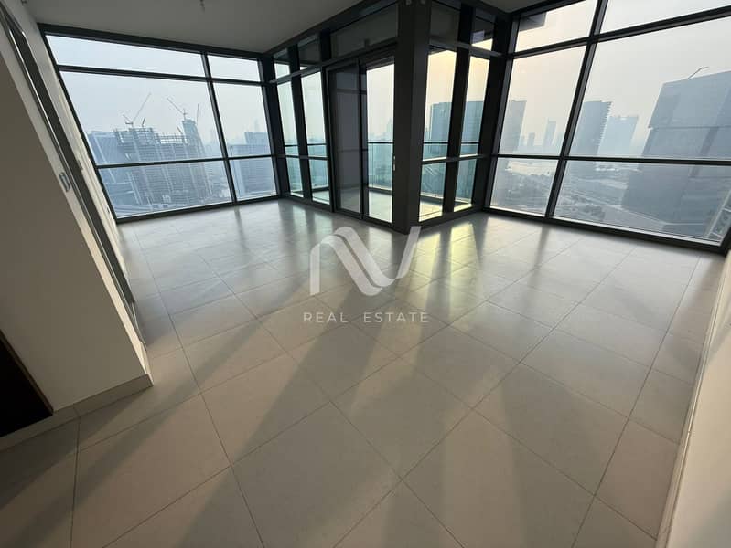 2 Canal Residence_0015_Background. jpg