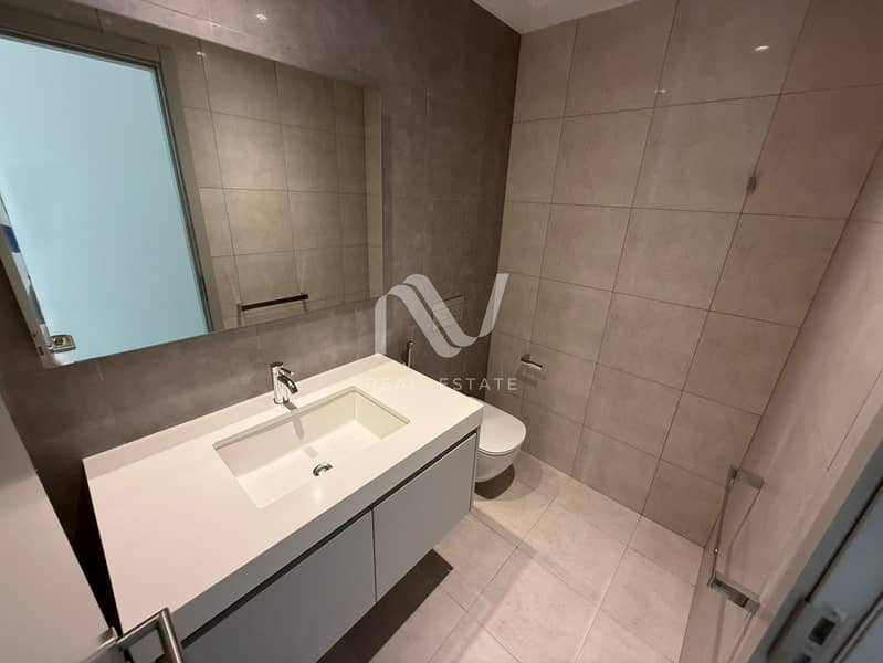 11 Canal Residence_0002_remove 3. jpg
