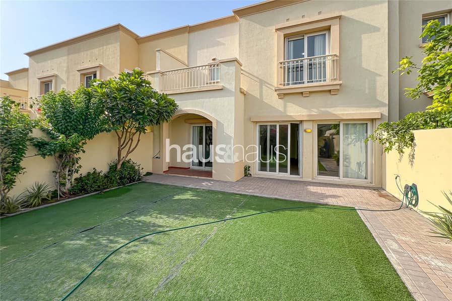 位于清泉社区，清泉别墅12区 3 卧室的别墅 250000 AED - 12204386