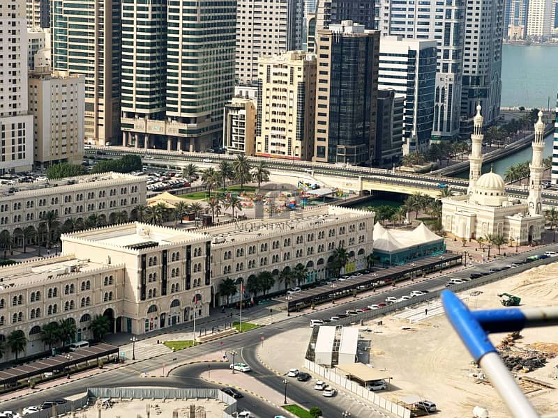 Ready to move With Parking ONLY ARABS