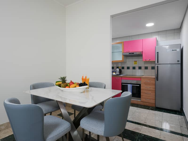 6 Photos Property finder-03. jpg