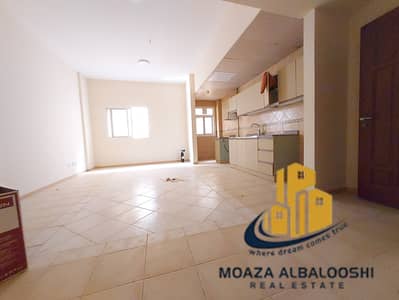 استوديو  للايجار في مويلح، الشارقة - 20250126_111932. jpg