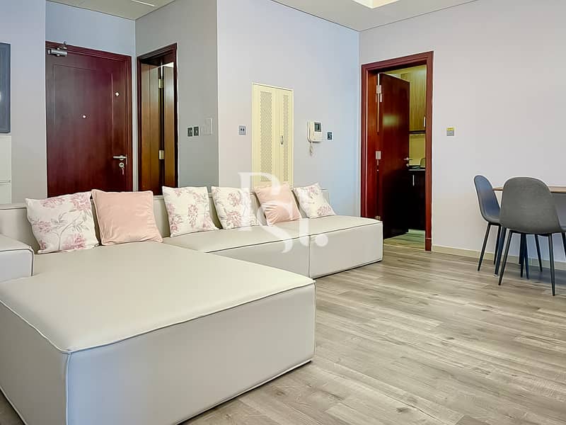 2 c4-hydra-avenue-tower-city-of-lights-al-reem-island-abu-dhabi-living-area (3). jpg