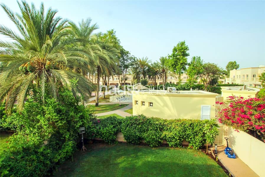 Rare Type 2E | Pool And Park View | Owner Occupied Rare Type 2E | Pool And Park View | Owner Occupied