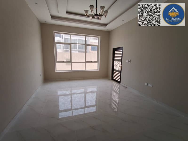 12 dfd970eb-9d40-458b-ae32-8c9957ce16bf. jpg