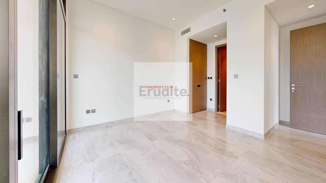 2 Peninsula-5-02-Bedroom. jpg