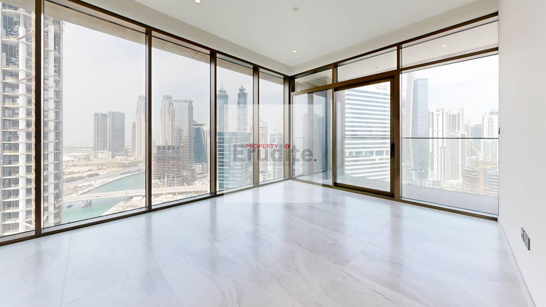 10 Peninsula-5-02-Living-Room. jpg
