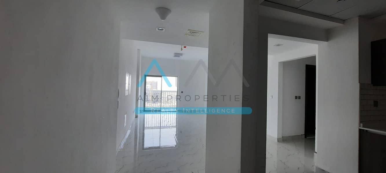2 7fef6be9-0153-4a20-93f7-aa69132c06aa. jpg