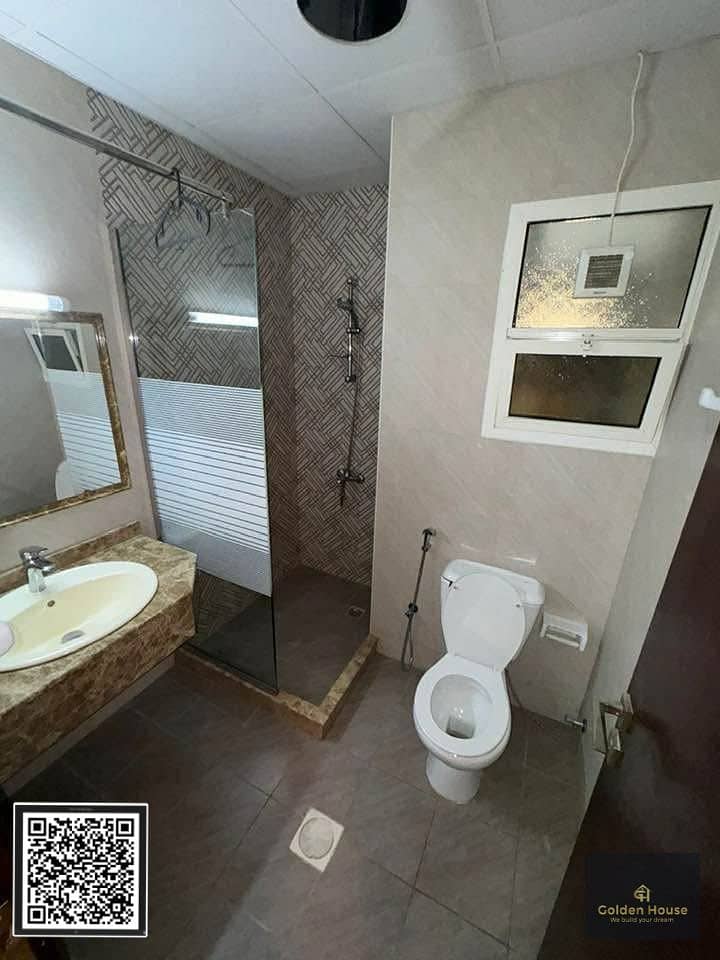 2 2. jpg