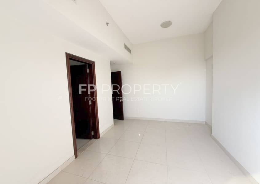 5 1416 Hera Tower 8. jpg