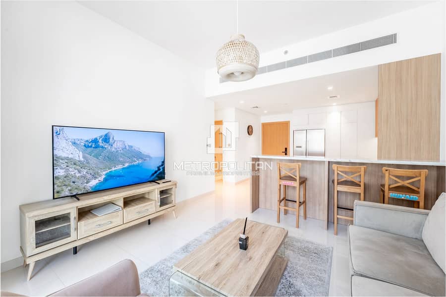 Beachfront Lifestyle | Furnished | Marina View Beachfront Lifestyle | Furnished | Marina View