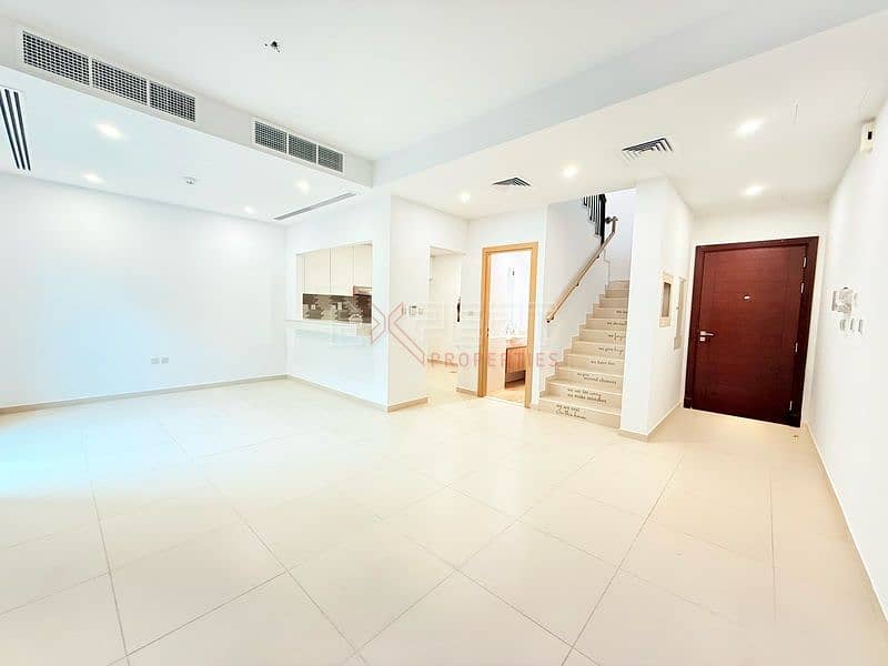 Single Row 3Bed + Maid Villa | Direct Access to Amenities Single Row 3Bed + Maid Villa | Direct Access to Amenities