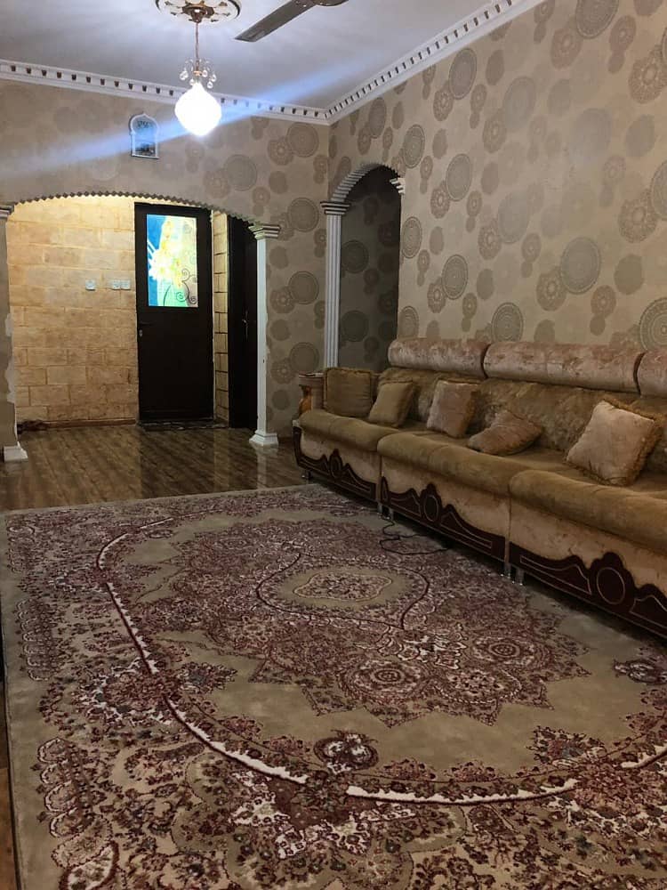 بيت شعبي  عربي للبيع