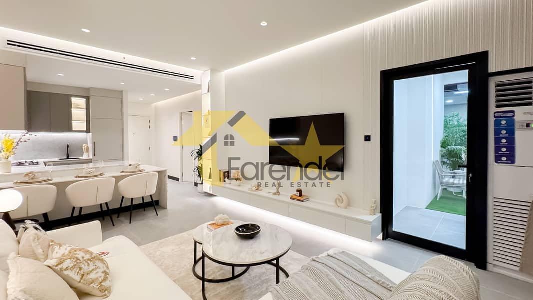 13 Copy of living room(1). jpg