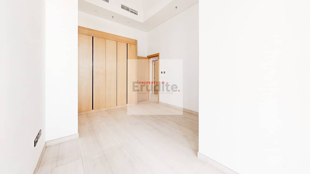 10 Central-1-07-Bedroom-Defurnished 1. jpg
