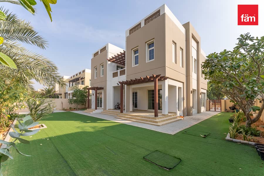 位于穆东城市社区,拉哈特别墅区 4 卧室的别墅 7500000 AED - 12207985 位于穆东城市社区,拉哈特别墅区 4 卧室的别墅 7500000 AED - 12207985