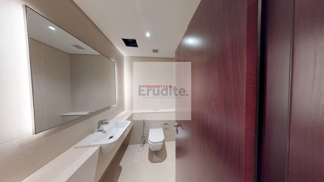 6 MG2-1BR-Skyline-View-773-sqft-07-02202024_093143. jpg