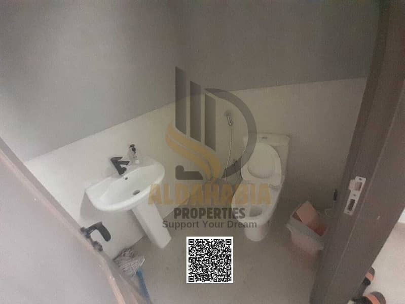5 2a2fde73-0cbd-4d67-bdad-612c1e5b2783. jpg
