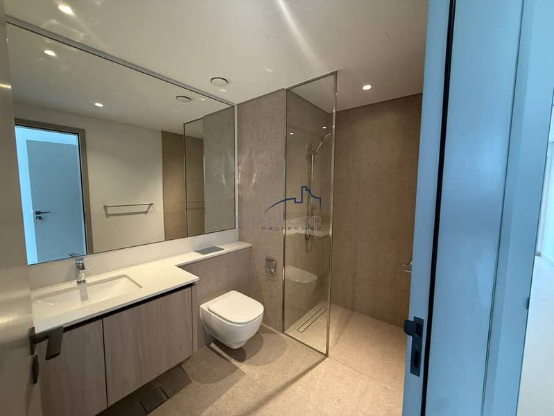 20 5d723c49-d208-4cff-bed6-85ffc87ce8b5. jpg