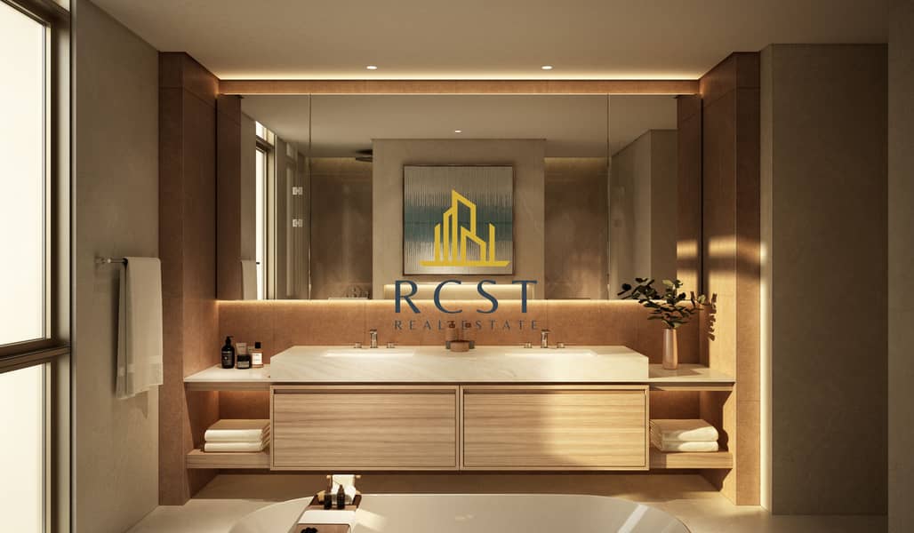 8 P1-D - 4 BED A PRIMARY BATHROOM. jpg