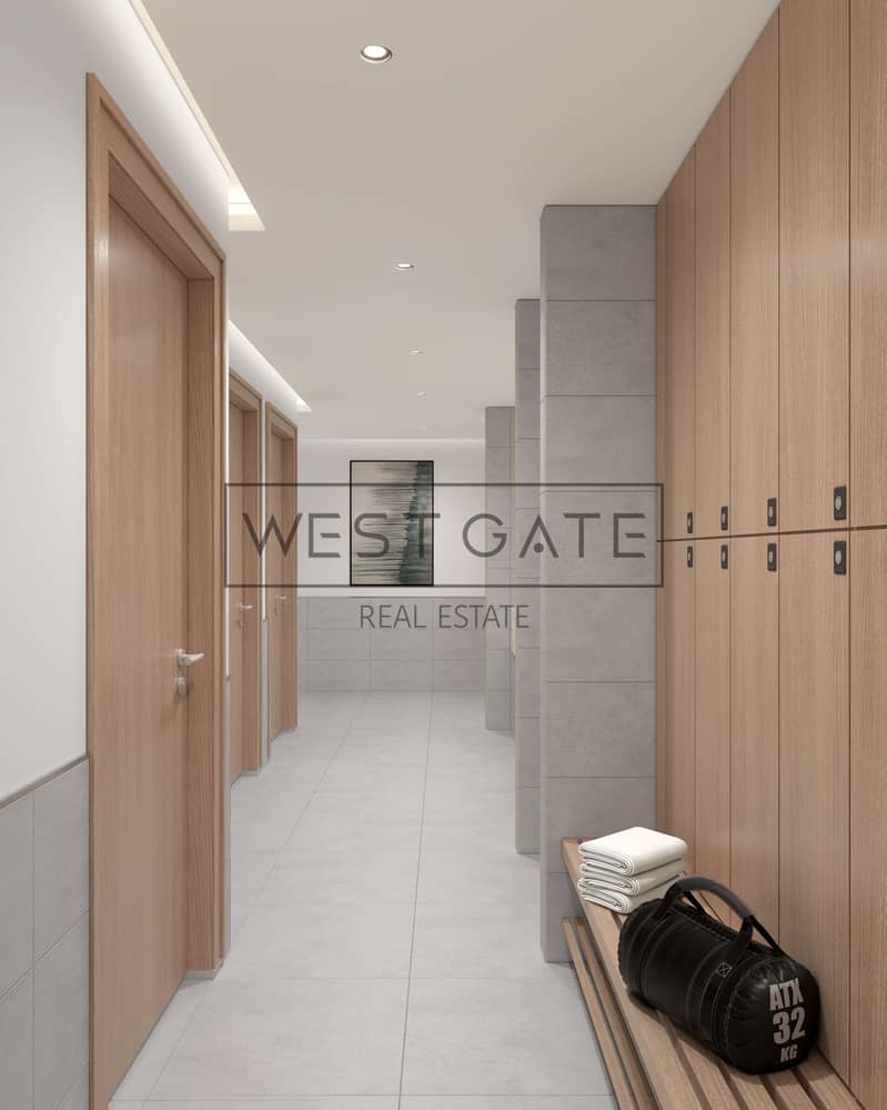 3 CHANGEROOM- (2). jpg