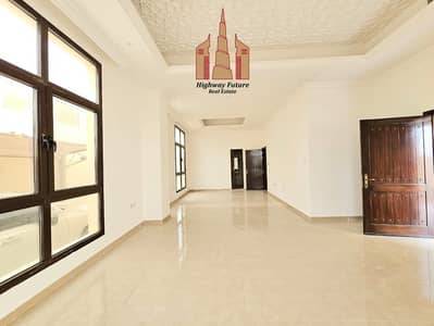فیلا 6 غرف نوم للايجار في حوشي، الشارقة - IMG-20250712-WA0351. jpg