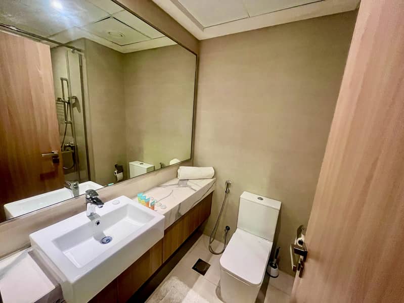 28 Azizi riviera 17 bathroom 2. jpg