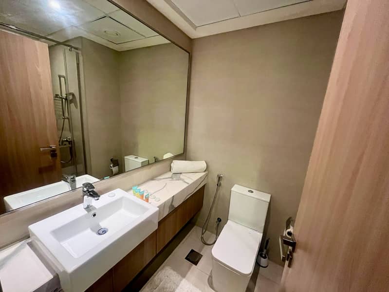 30 Azizi Riviera 17 bathroom 1. jpg