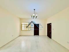 شقة في عشارج 2 غرف 35000 درهم - 12212257