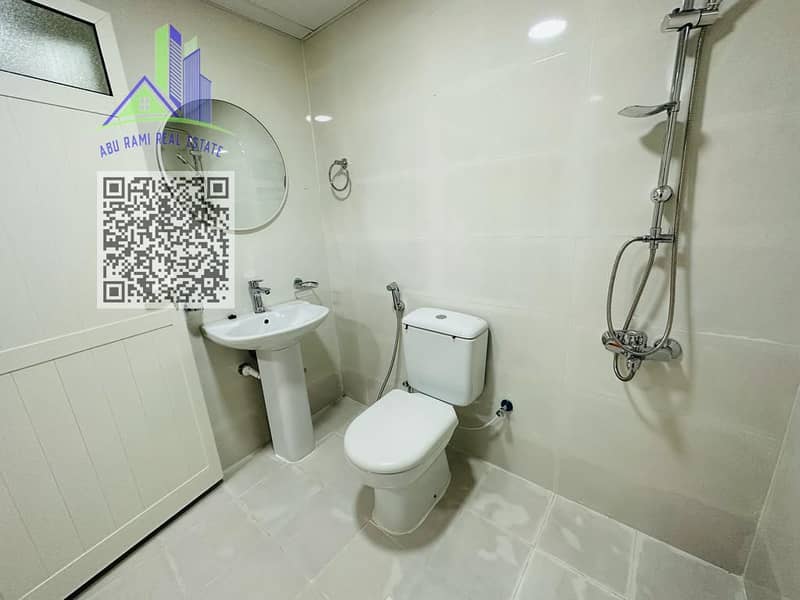13 d593d045-6b25-4a60-ab14-8c1ebed90d68. jpg