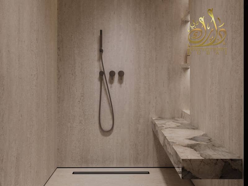 8 Bathroom. jpg