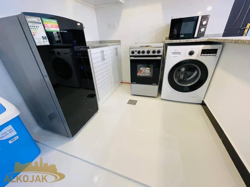 16 High Class Fully furnished studio with parking