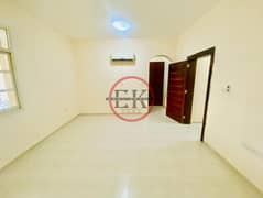 شقة في عشارج 2 غرف 35000 درهم - 12213538