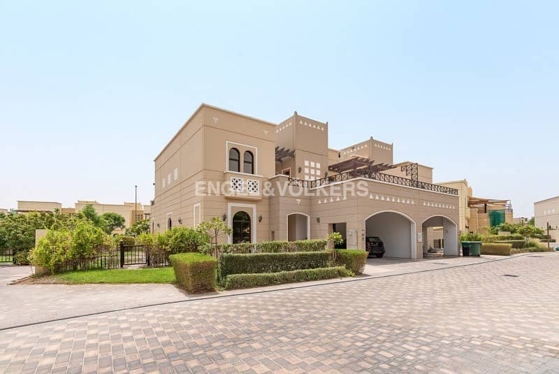 Corner Villa|Landscaped Garden|Available Now