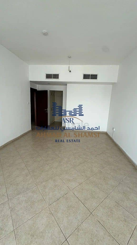 2 RUND TOWER Sharja 2bedroom for rent on Dubizle 12. jpg