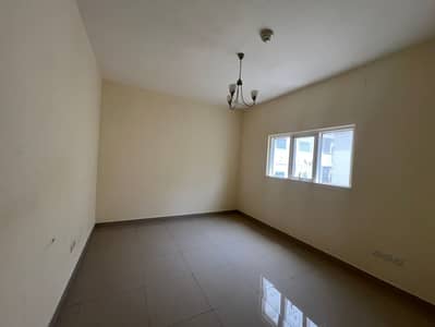 فلیٹ 2 غرفة نوم للايجار في أبو شغارة، الشارقة - IMG-20250713-WA0035. jpg