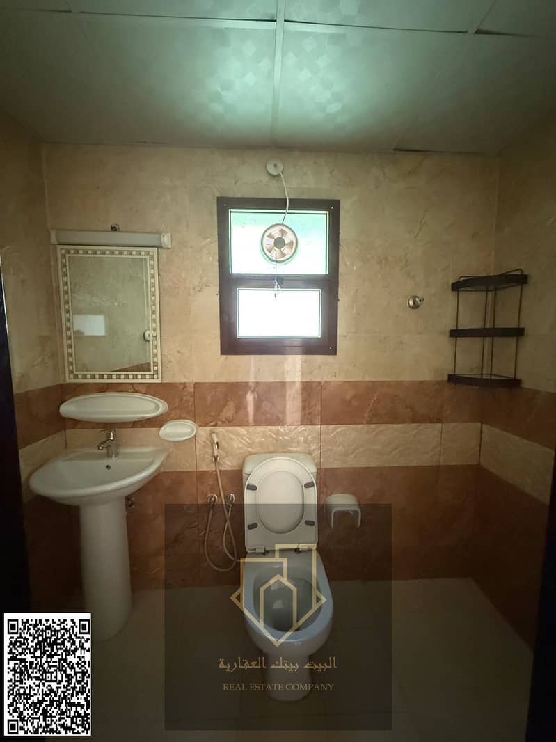 7 9ca45daa-5d10-41e0-8f1a-6e9558427f4f. jpg