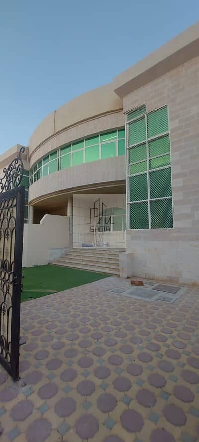 فیلا 4 غرف نوم للايجار في الطوية، العین - WhatsApp Image 2025-07-13 at 12.09. 47 PM. jpeg