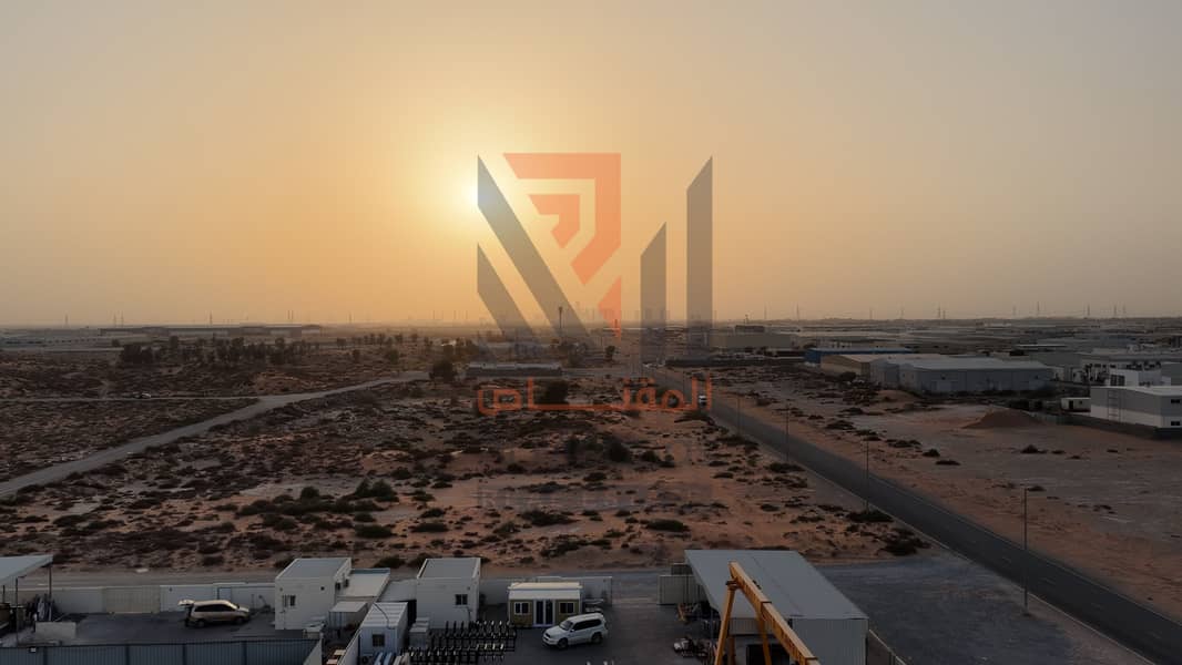2 ╪º┘ä╪╡╪¼╪╣╪⌐. 00_04_01_33. Still038. jpg
