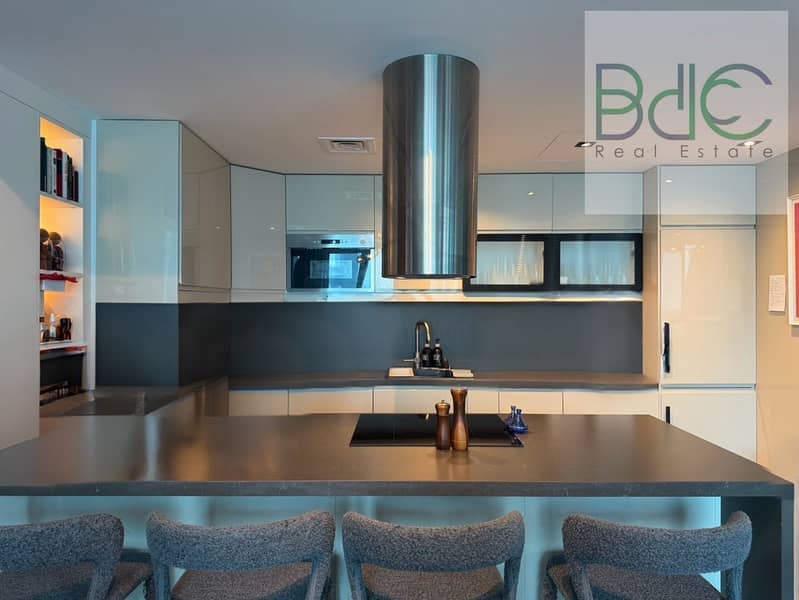 7 Kitchen. jpg